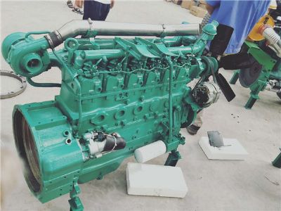 點擊查看詳細信息<br>標題：龍工30裝載機發(fā)動機 閱讀次數(shù)：1844